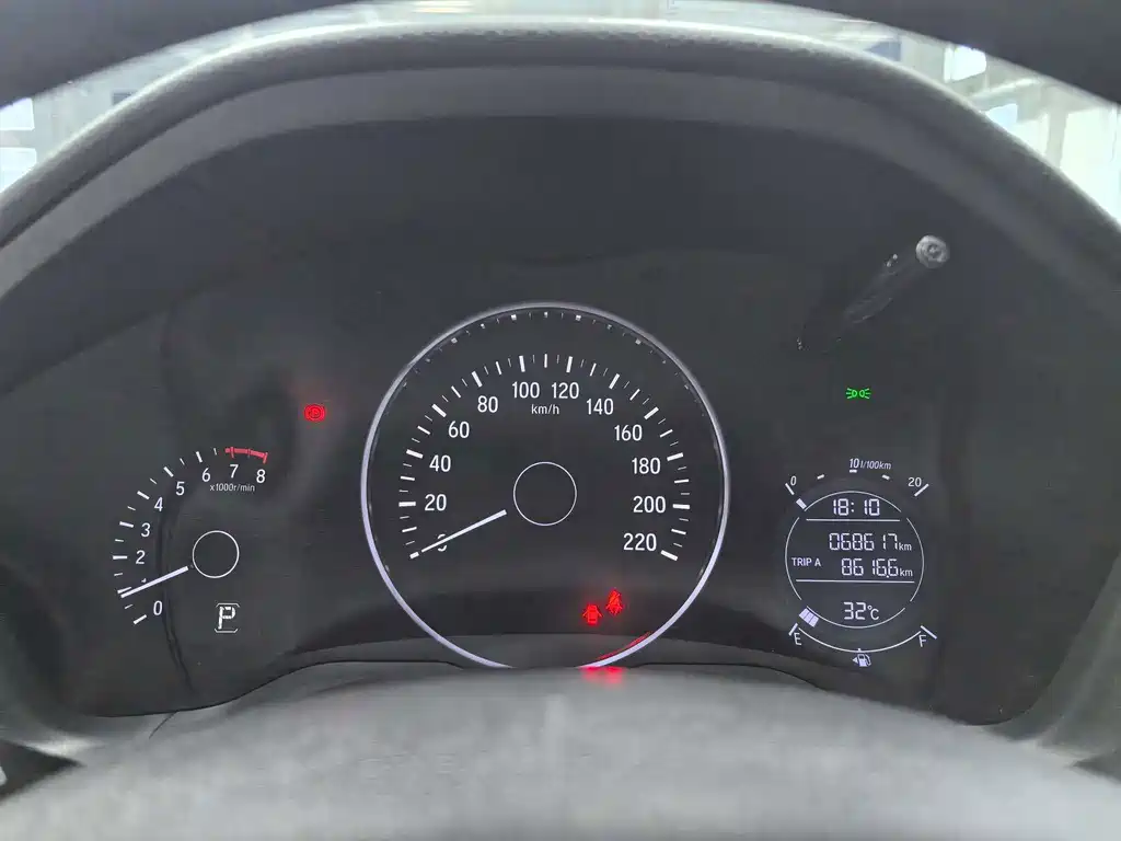 Honda Vezel — миниатюра 9