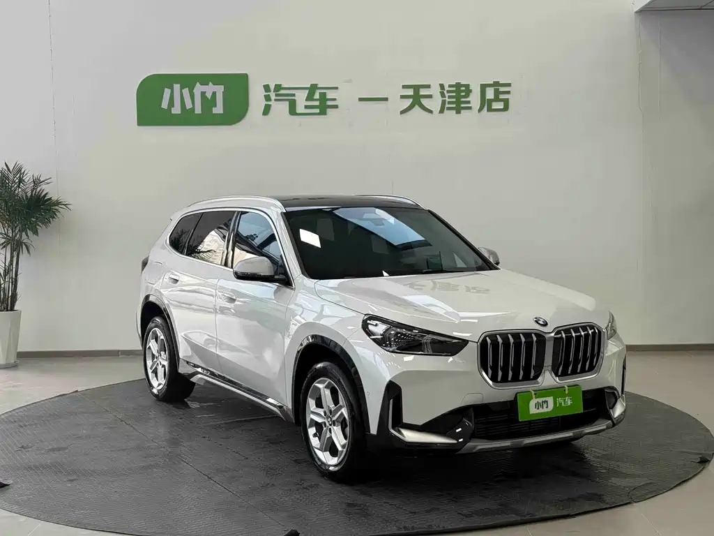 BMW X1 — миниатюра 5