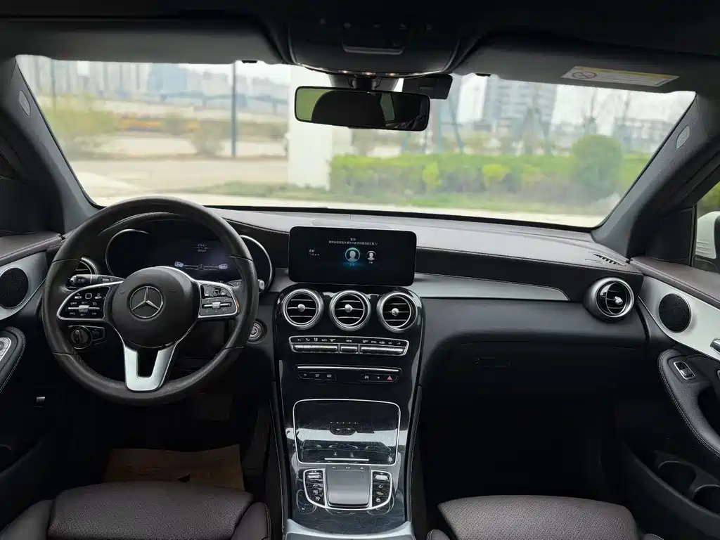 Mercedes-Benz GLC — миниатюра 5