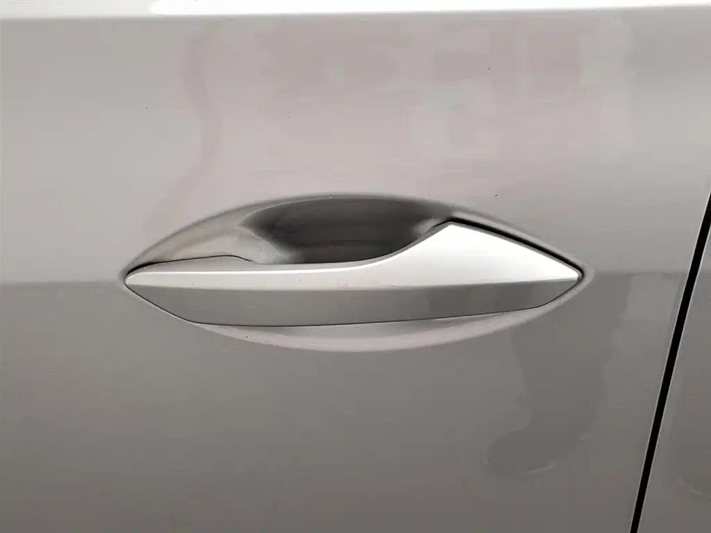 BLUE ELECTRIC BLUE ELECTRIC E5