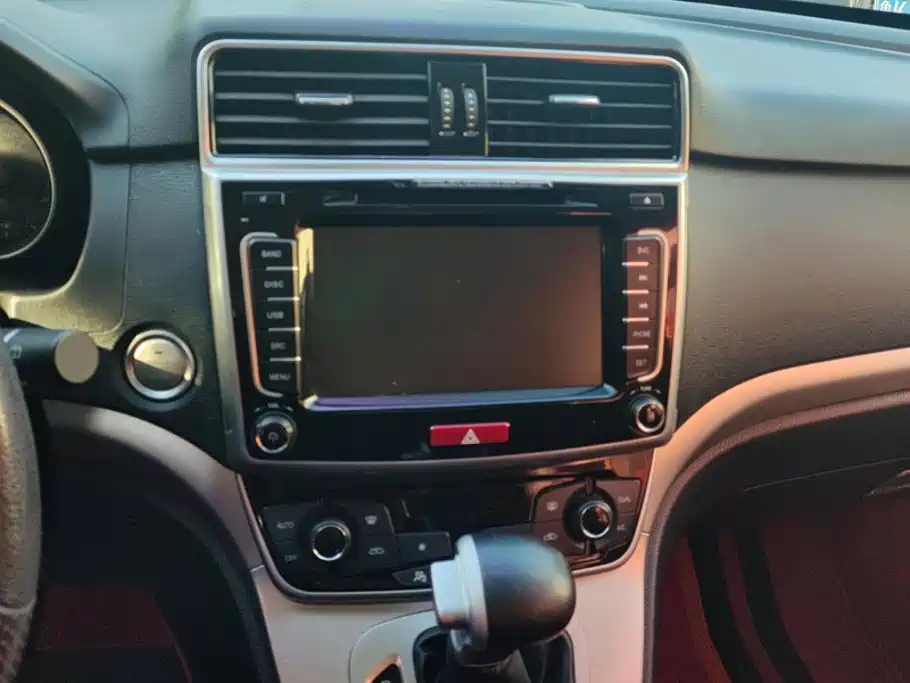 Haval M6 — миниатюра 13