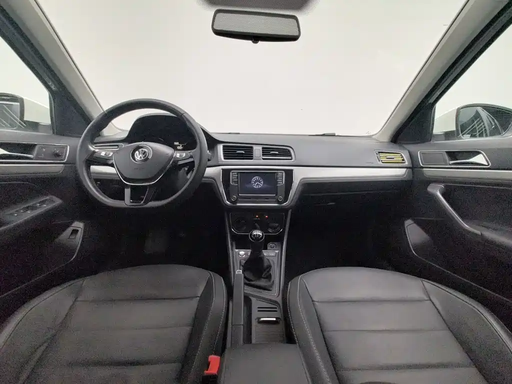 Volkswagen Lavida — миниатюра 5