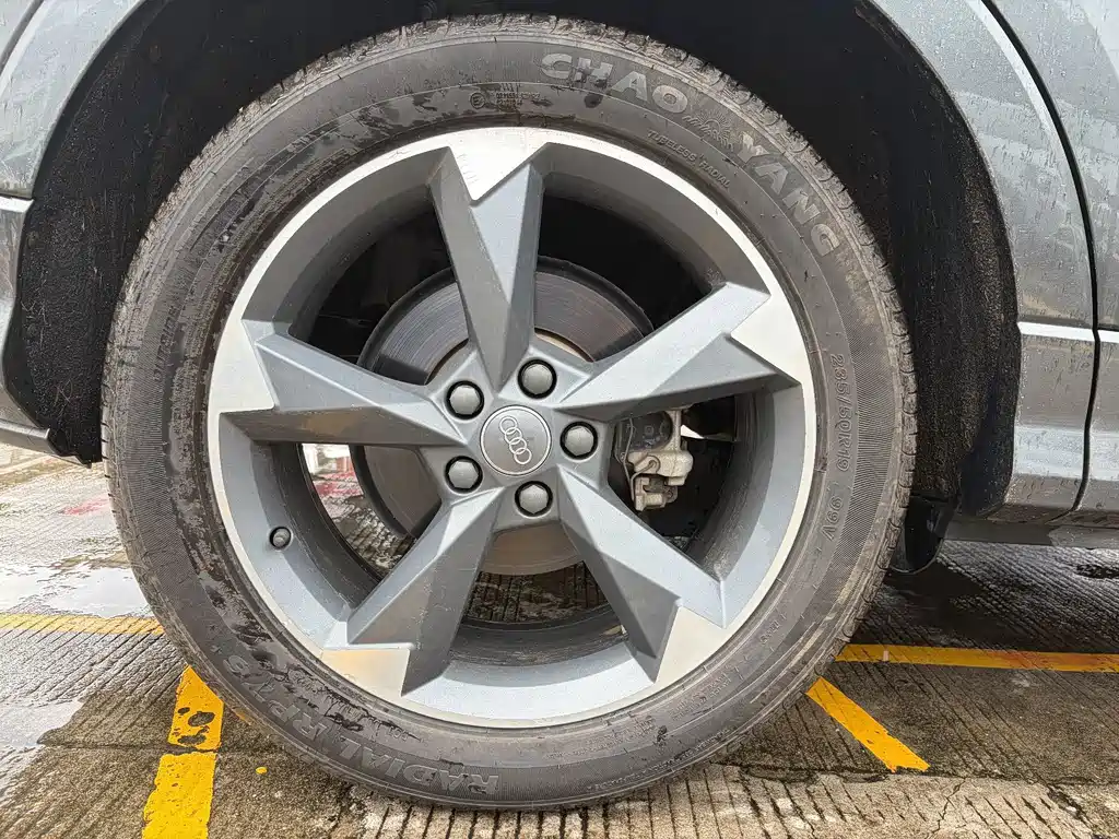 Audi Q3 — миниатюра 18
