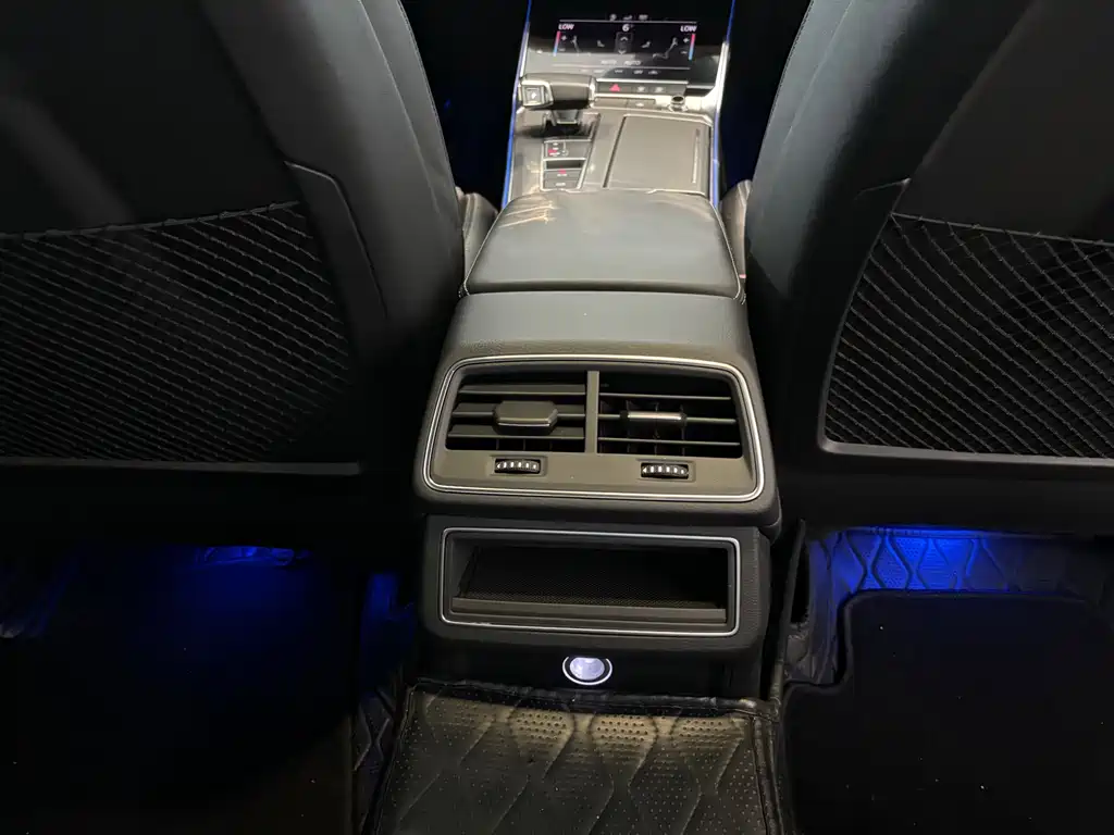 Audi A6L 2020 40 TFSI Luxury