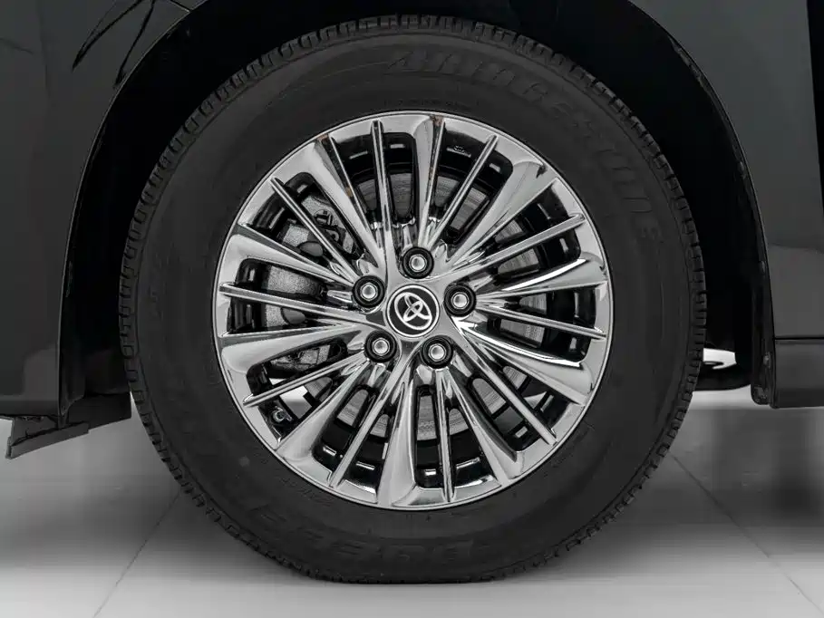 Toyota Vellfire — миниатюра 47