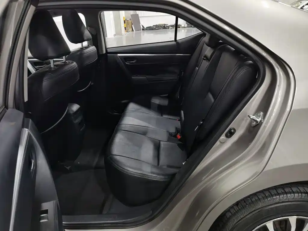 Toyota Corolla — миниатюра 15