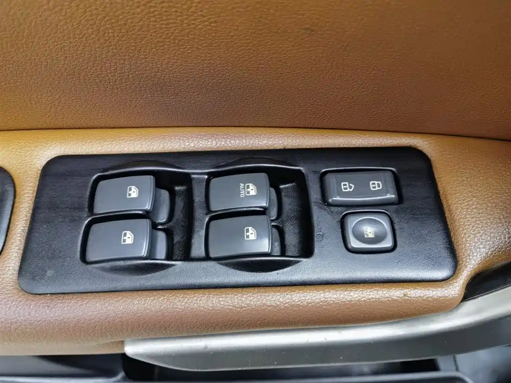 JAC S3 2014 1.5L MT Luxury
