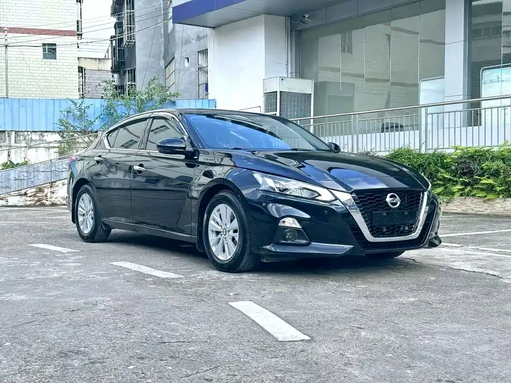 Nissan Teana — миниатюра 2