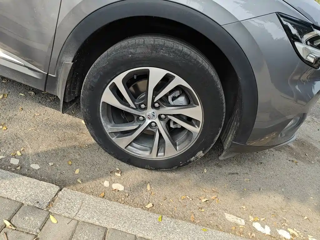 Buick Envision S — миниатюра 8