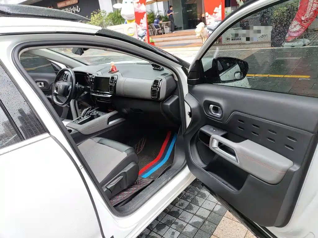 Citroen C5 AIRCROSS — миниатюра 19