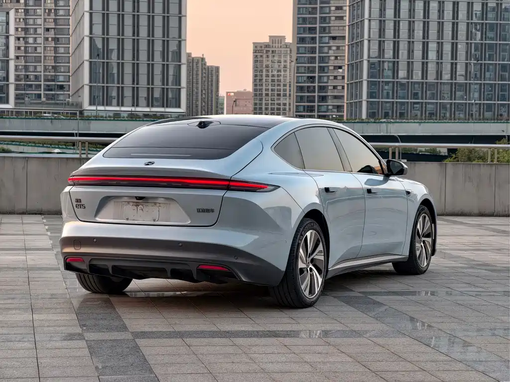 NIO ET5 — миниатюра 5