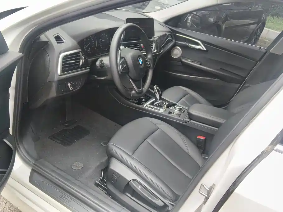 BMW 1 Series — миниатюра 9
