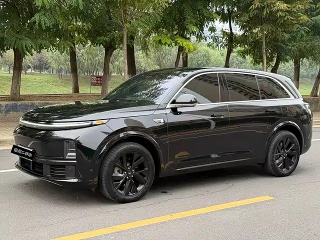Li Auto L7