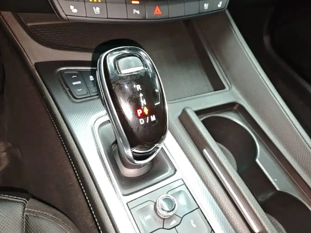 Cadillac CT5 — миниатюра 14