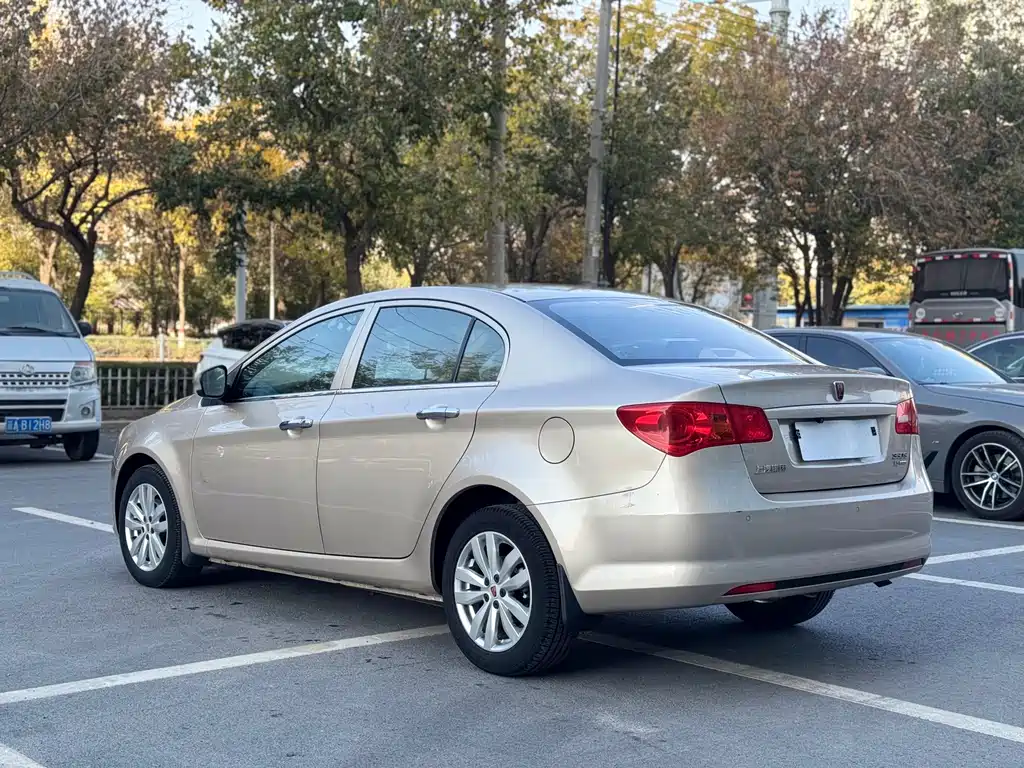Roewe 350 — миниатюра 12