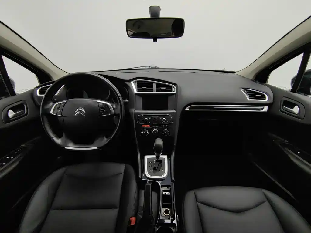 Citroen C4L — миниатюра 5