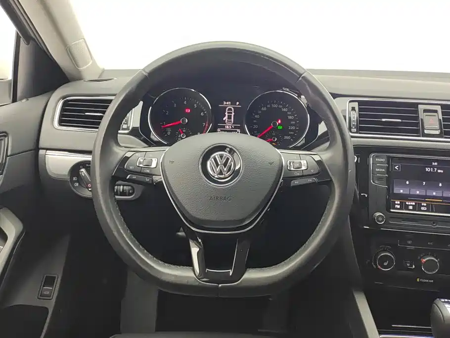 Volkswagen Sagitar — миниатюра 15