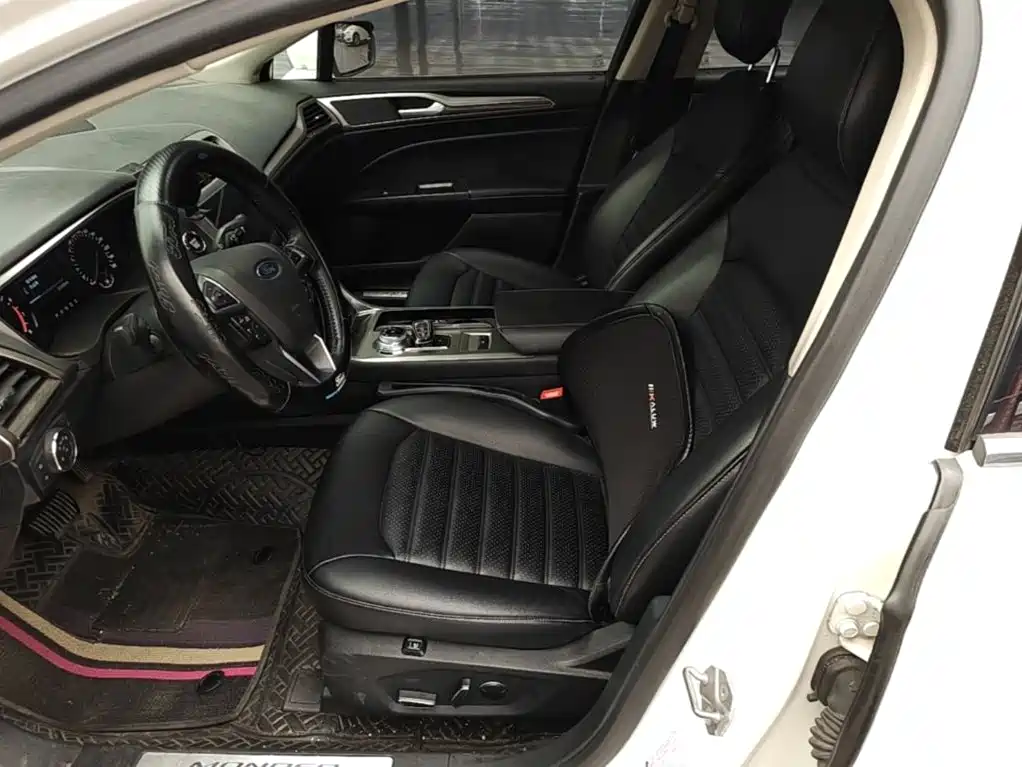Ford Mondeo — миниатюра 15