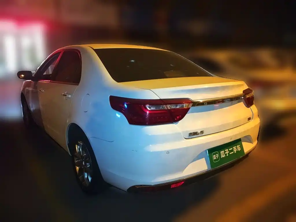Geely Vision — миниатюра 4