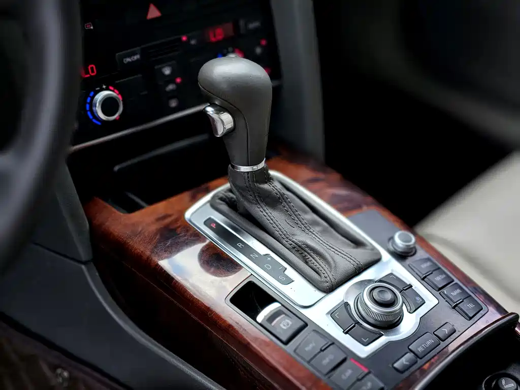Audi A6L — миниатюра 6