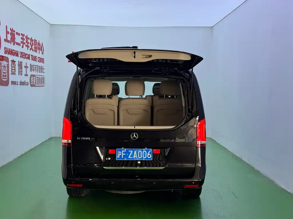 Mercedes-Benz V-Class — миниатюра 35