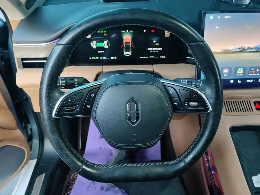 AITO AITO M5 — миниатюра 15