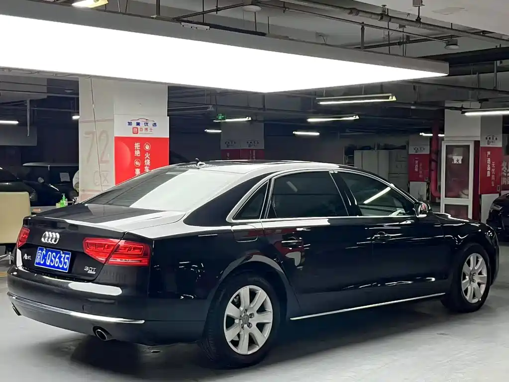 Audi A8 — миниатюра 3