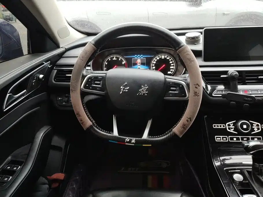 Hongqi Hongqi H5 — миниатюра 15