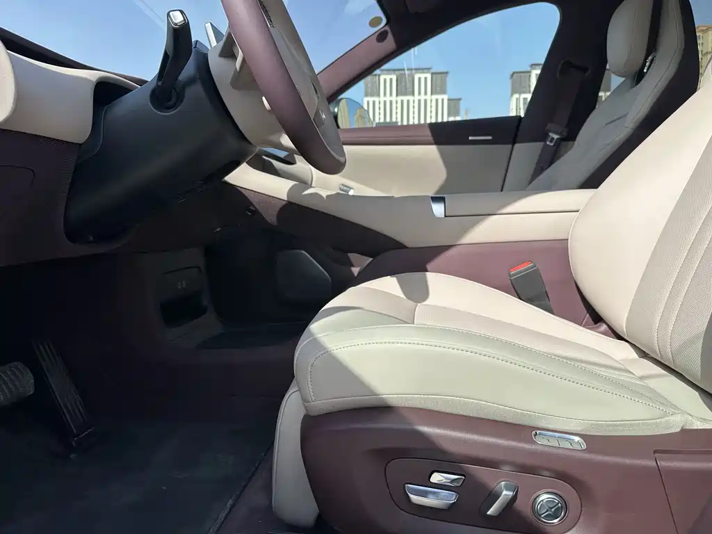 XIAOMI CAR XIAOMI YU7