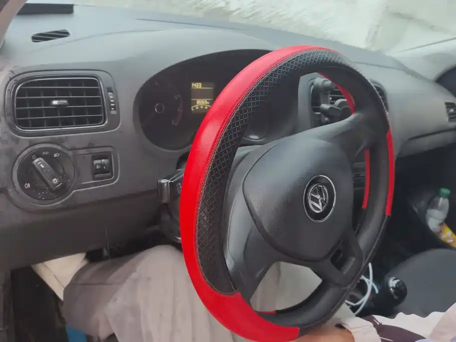 Volkswagen Polo — миниатюра 12
