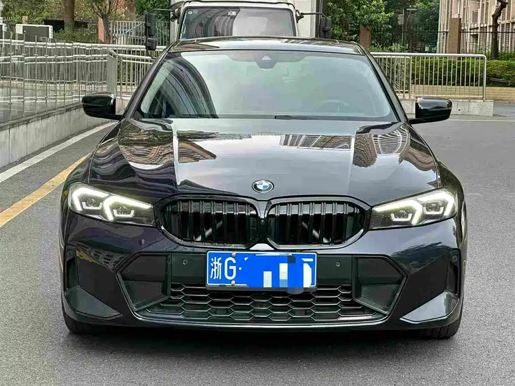 BMW 3 Series — миниатюра 3