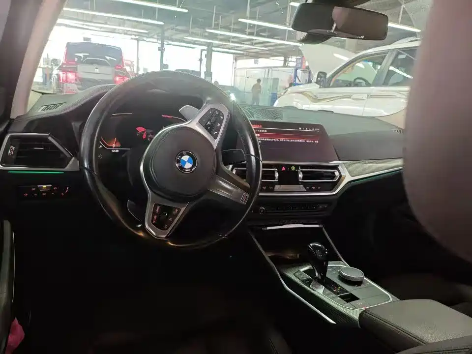 BMW 3 Series — миниатюра 3