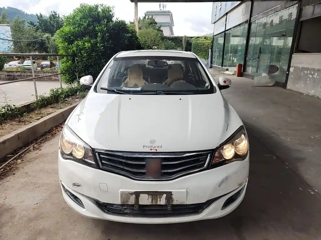 Roewe 350 — миниатюра 3
