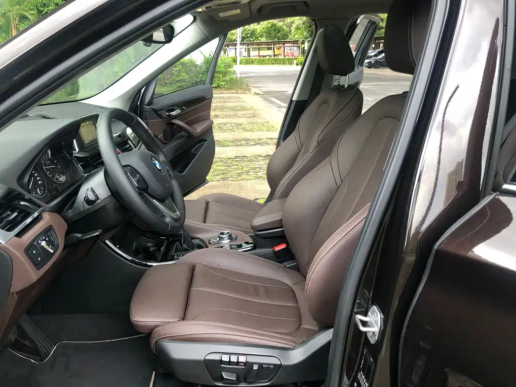BMW X1 — миниатюра 12