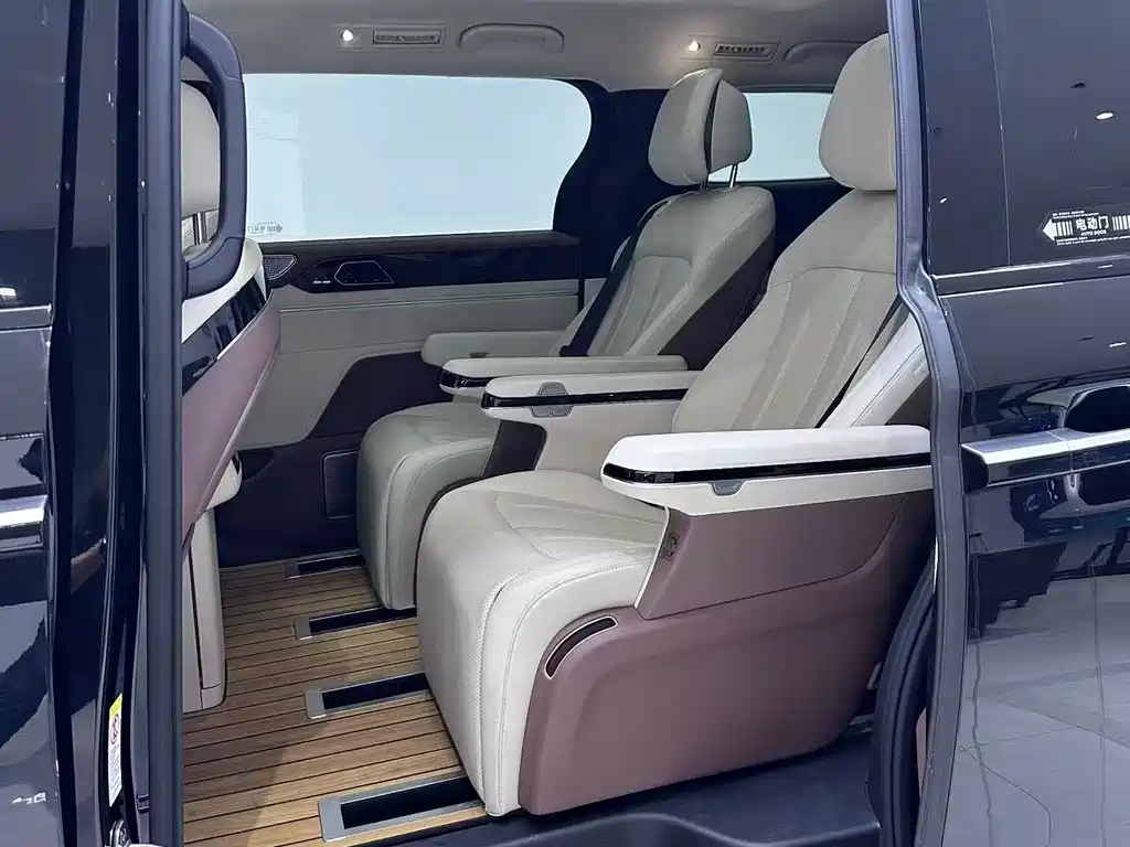 BYD Xia — миниатюра 7