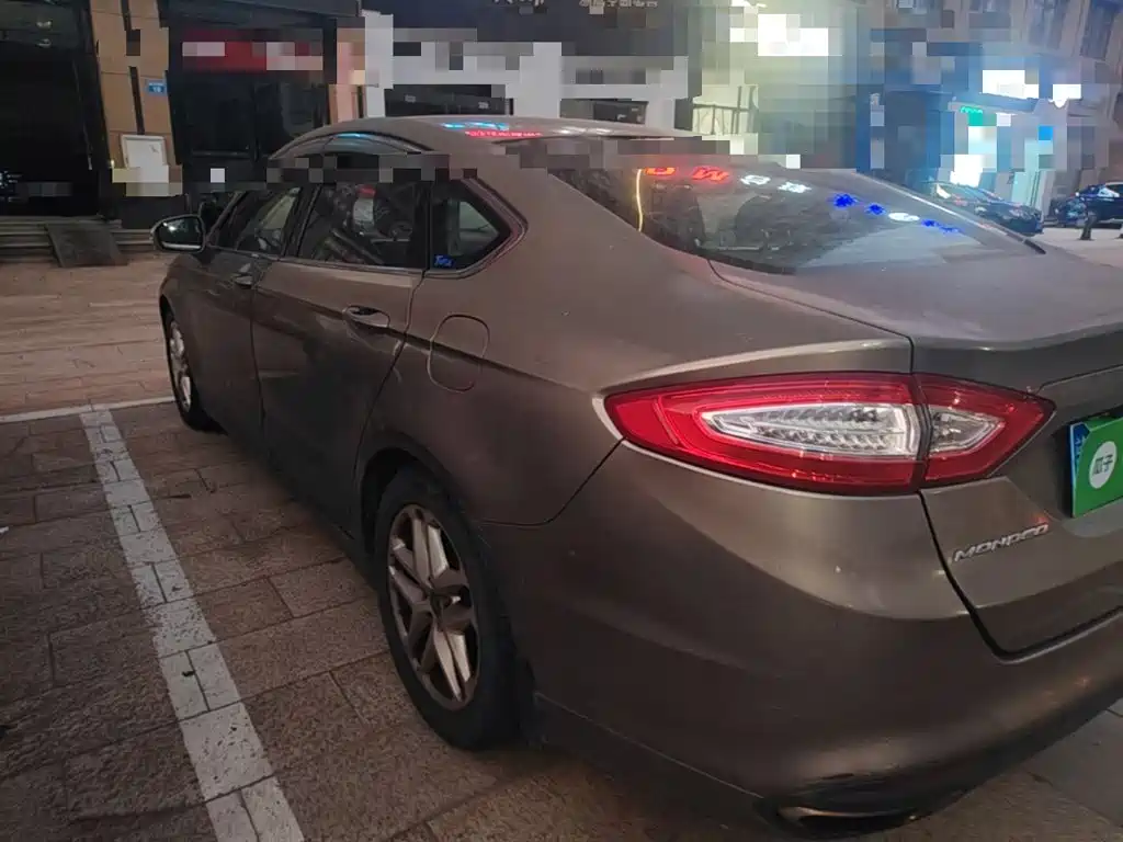 Ford Mondeo — миниатюра 5