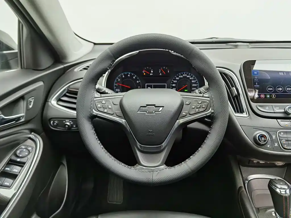 Chevrolet Malibu XL — миниатюра 11