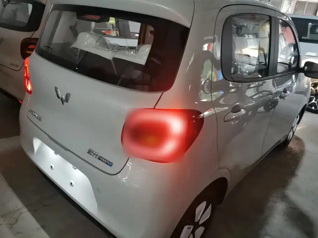 Wuling Mini EV MINIEV 2025