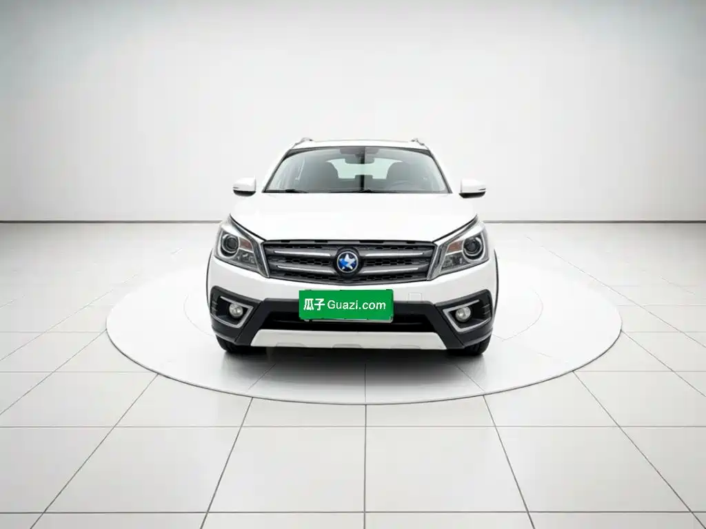 Venucia T70X — миниатюра 2