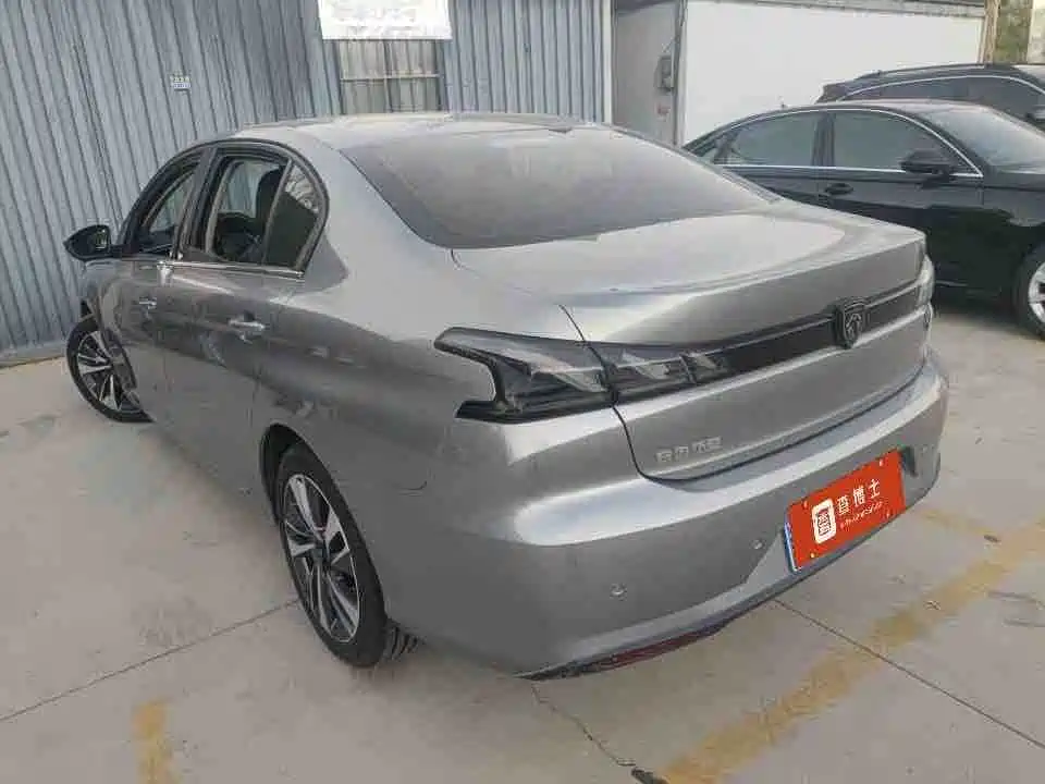 Peugeot 408 — миниатюра 4