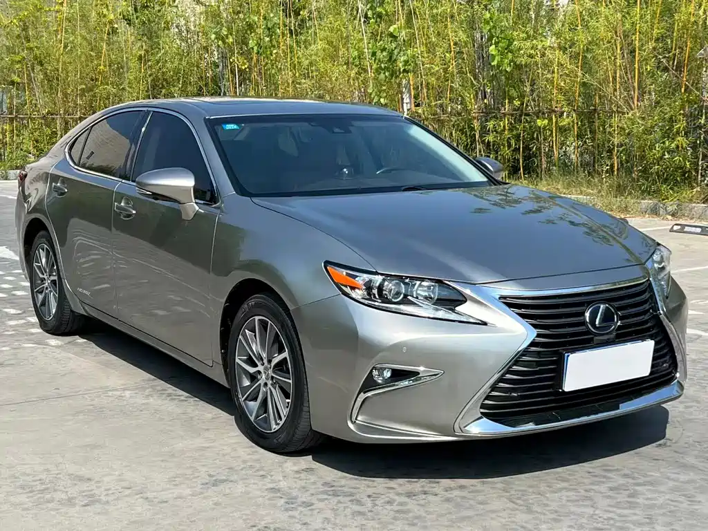 Lexus ES — фотографии объявления, Фото 4