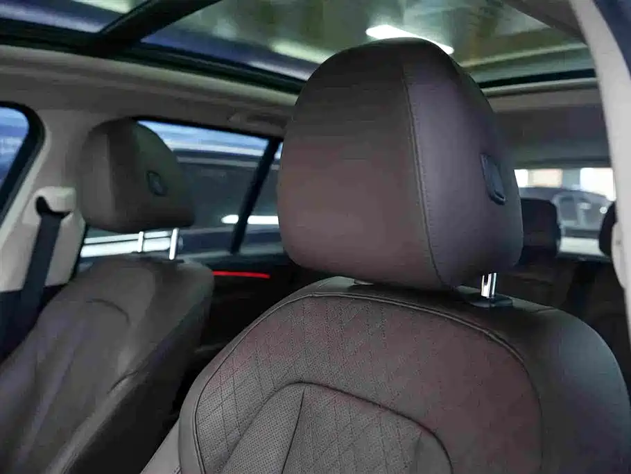 BMW X3 — миниатюра 8