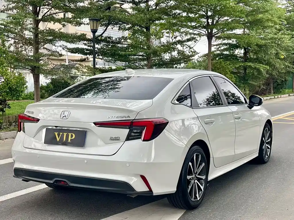 Honda Integra — миниатюра 7