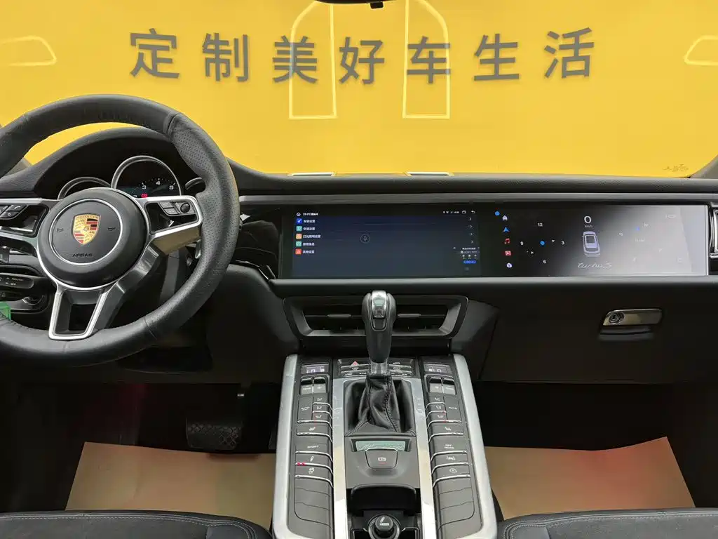 Porsche Macan — миниатюра 34