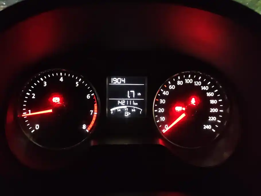Volkswagen Polo — миниатюра 14