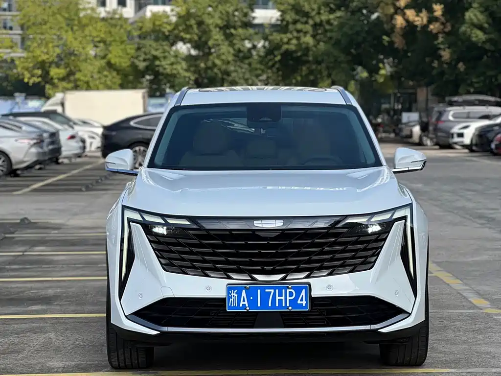Geely Boyue L — миниатюра 17