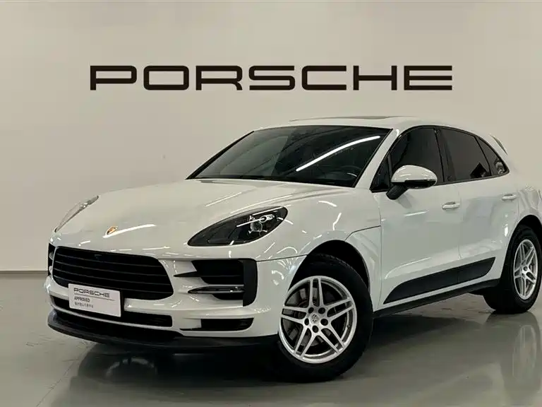 Porsche Macan 2021
