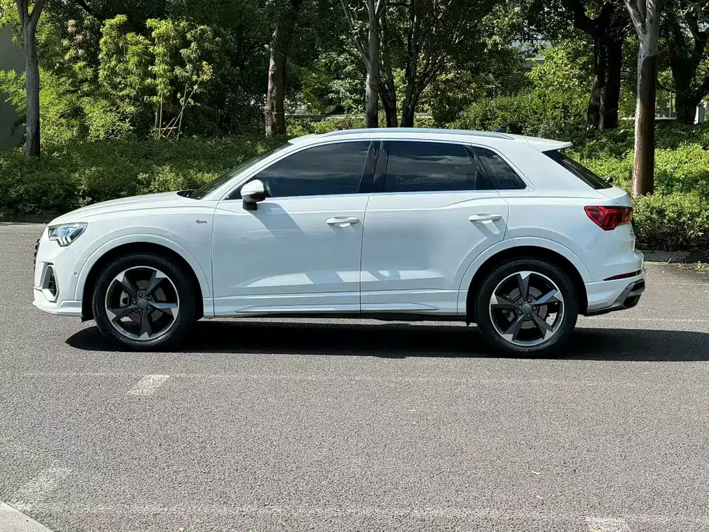 Audi Q3 — миниатюра 4