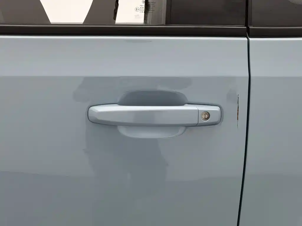 Wuling MINIEV — миниатюра 18