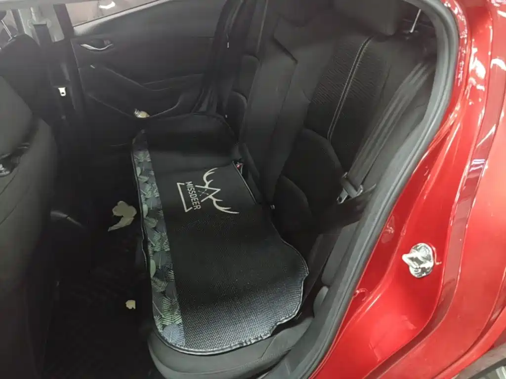 Mazda 3 Axela — миниатюра 17